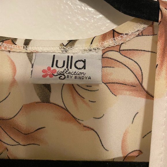 Silky Flowy Robe/Cover up - Picture 4 of 6